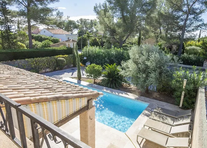 Вилла Maison Esterel In Saint-raphael *