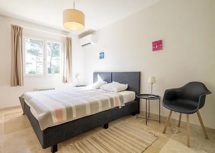 Вилла Maison Esterel In Saint-raphael