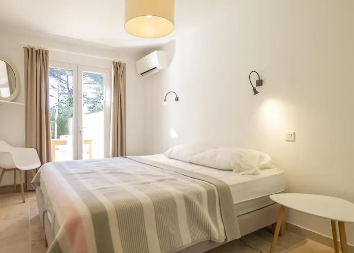 Maison Esterel In Saint-raphael Вилла Сен-Рафаэль